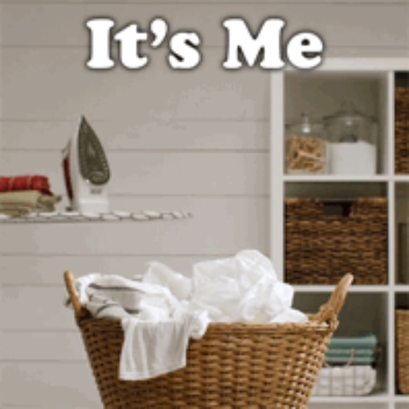 Meet your Posher, Karen - Picture 1 of 1